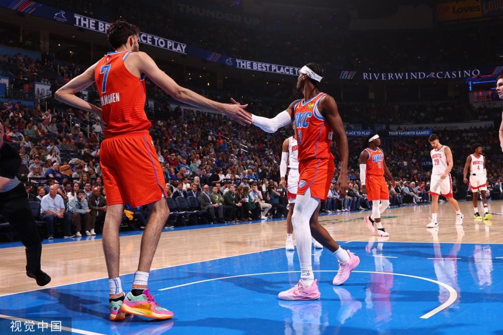 吉滕斯提供 吉滕斯提供