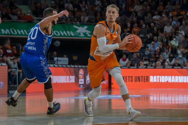 准确的反应 准确的反应